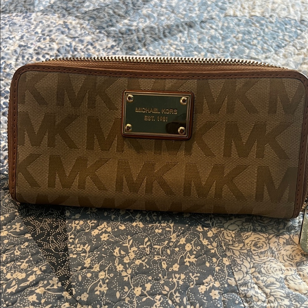 Michael Kors Tan Wallet with Gold Accents